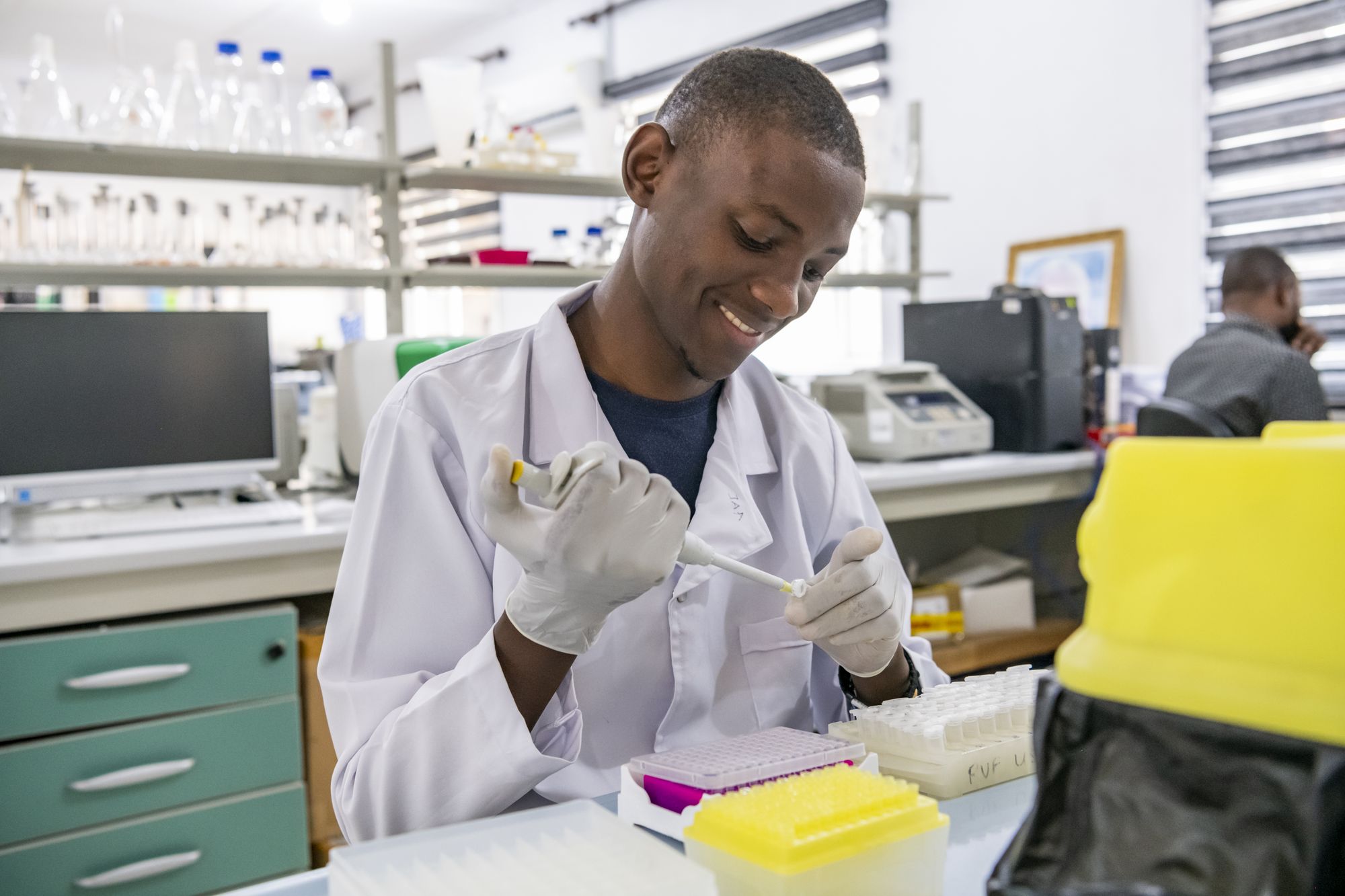 The Ifakara Health Institute (IHI), a long-standing partner of Swiss TPH, has a world-class research infrastructure and sites in Bagamoyo and Ifakara, Tanzania, conducting malaria vaccine research, various drug trials, TB research, malaria vector research and more.