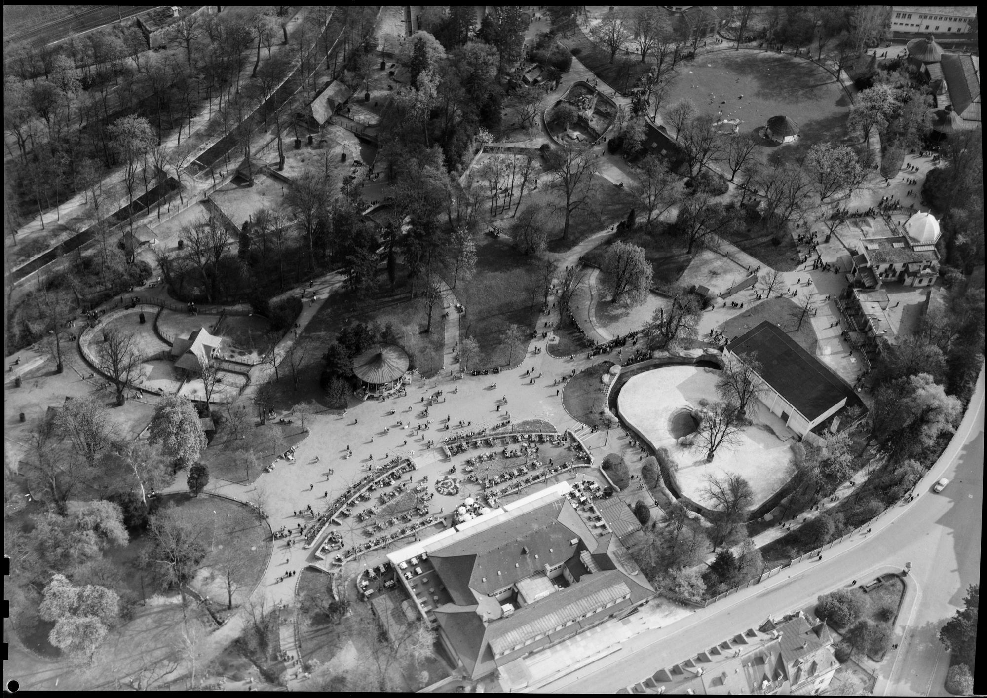 Picture of Basel Zoo, with the Zoo Restaurant from 1954. 