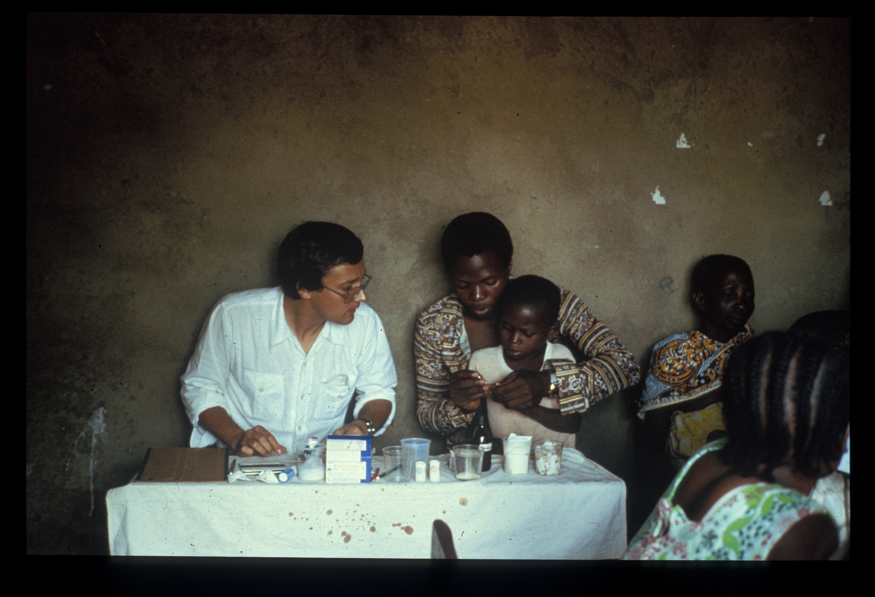 Studies in Kikwawila, Tanzania in 1983 (Photo: private) Studies in Kikwawila, Tanzania in 1983 (Photo: private)