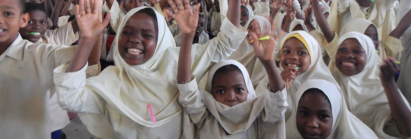Schoolchildren taking part in a clinical trial in Pemba, Tanzania (Photo: Swiss TPH)