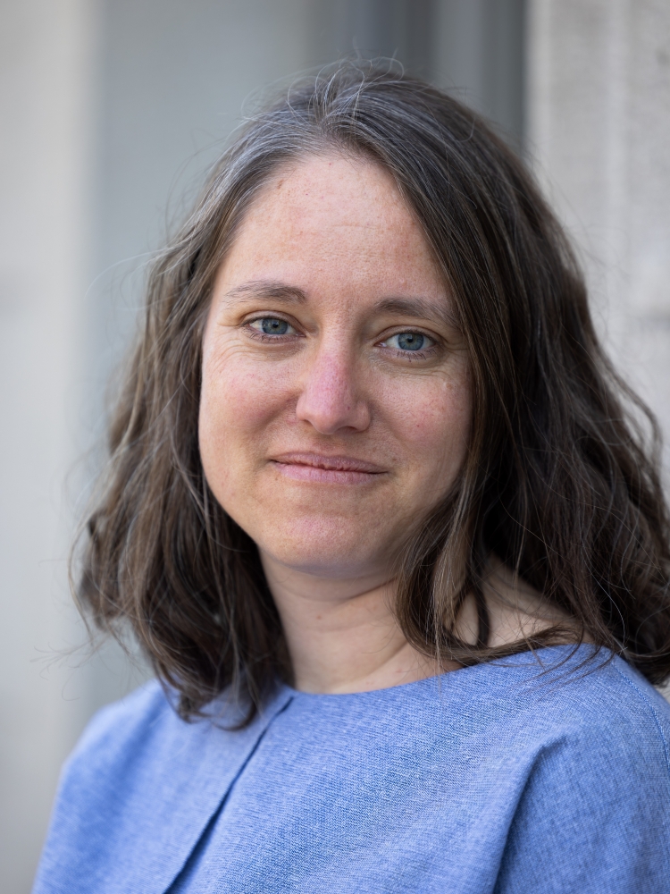 Dr. Deborah Studer Dr. Deborah Studer